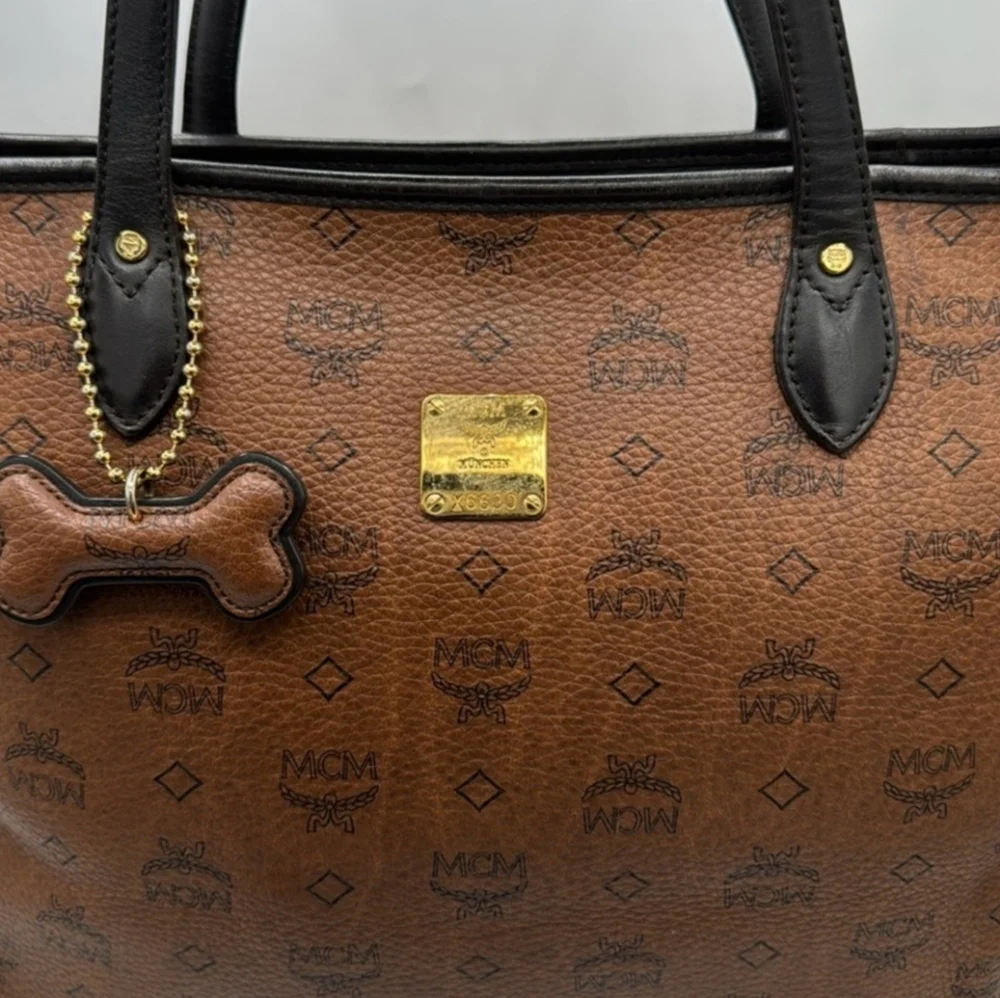 MCM Visetos Dog Bone Shopper Tote Brown - Picture 4 of 6